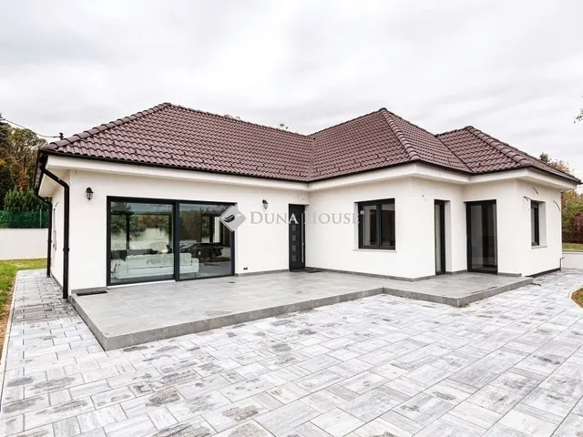 Eladó ház Leányfalu 120 nm