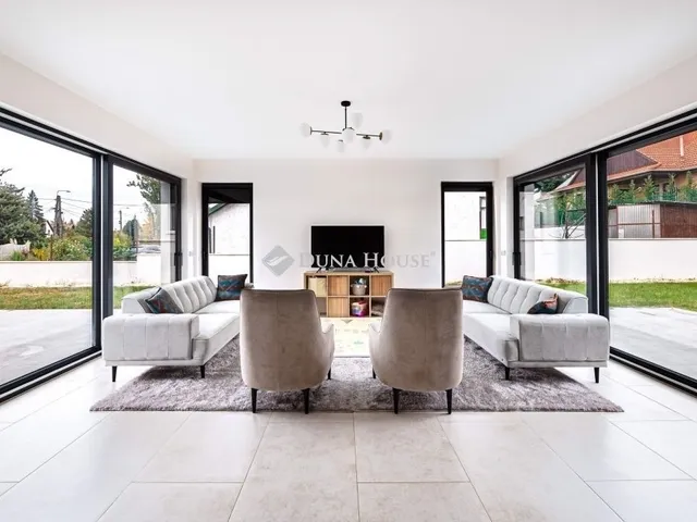 Eladó ház Leányfalu 120 nm