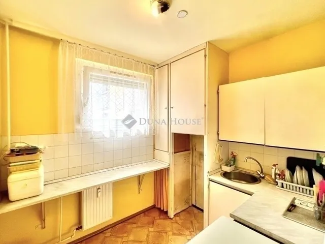 Eladó lakás Budapest XVIII. kerület, Halomi úti ltp 72 nm