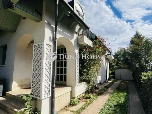 Eladó ház Budapest II. kerület, Budaliget 132 nm