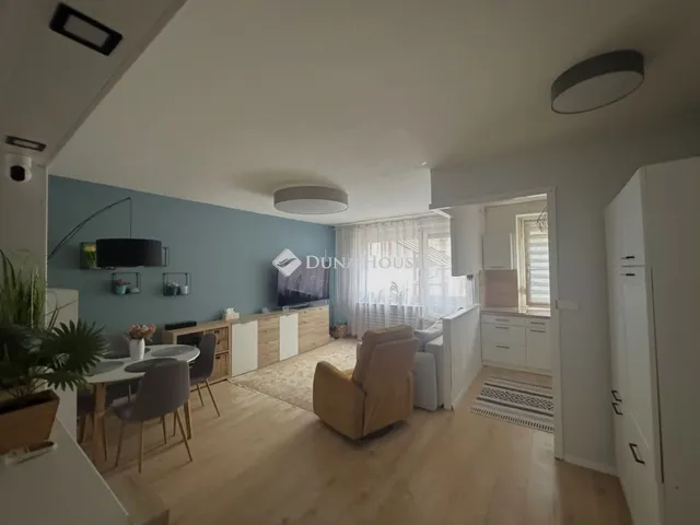 Eladó lakás Budapest III. kerület 67 nm