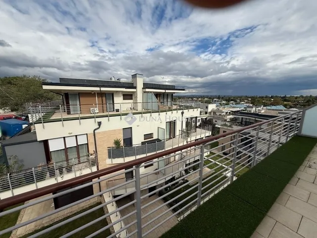 Eladó lakás Budapest III. kerület 69 nm