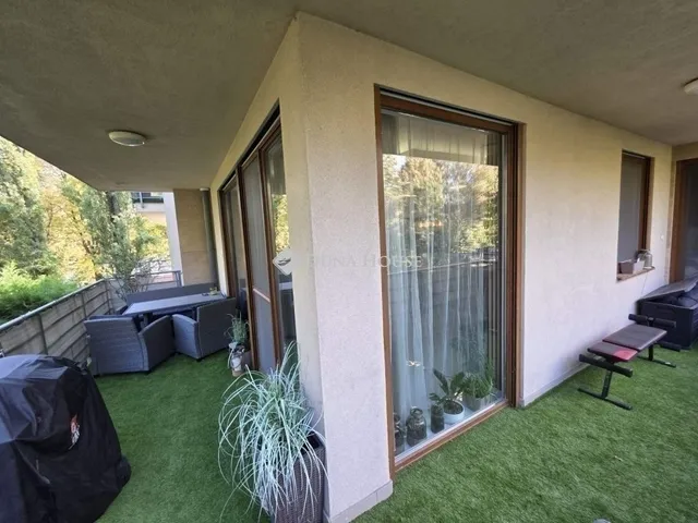 Eladó lakás Budapest III. kerület, Római-part 81 nm