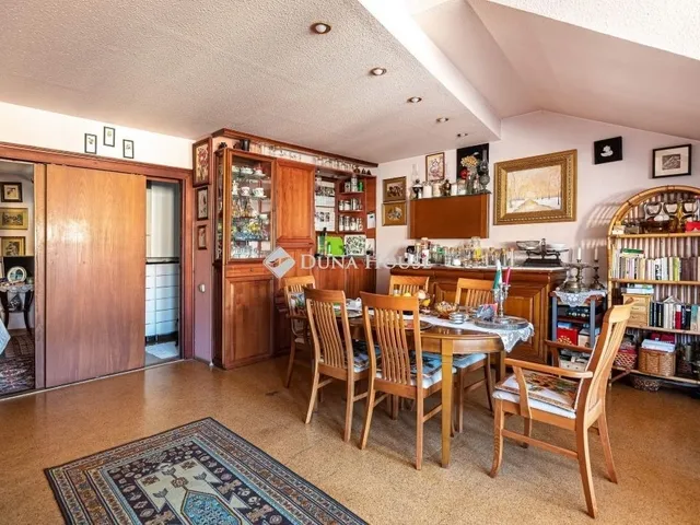 Eladó lakás Budapest II. kerület 100 nm