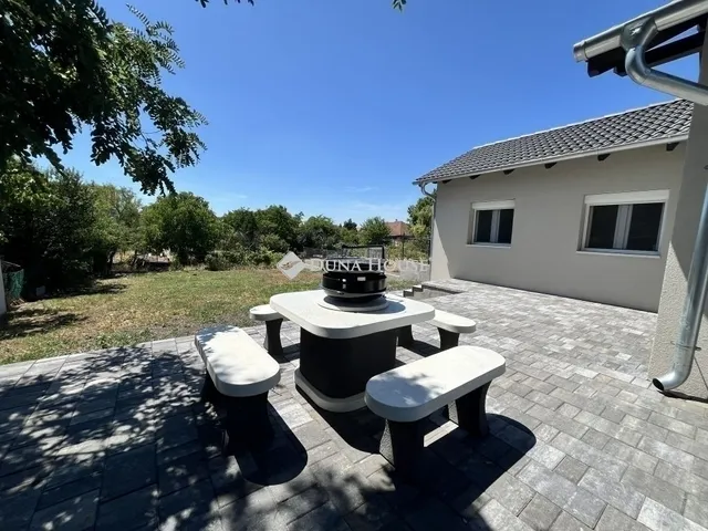 Eladó ház Fót 78 nm