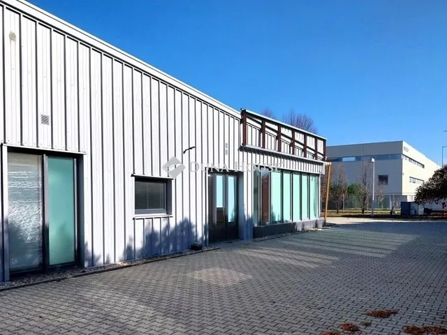 Eladó kereskedelmi és ipari ingatlan Debrecen 5832 nm