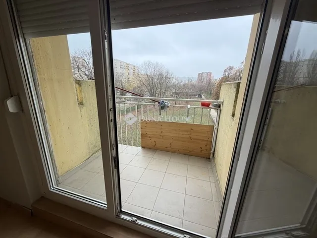 Eladó lakás Budapest III. kerület, Békásmegyer 37 nm