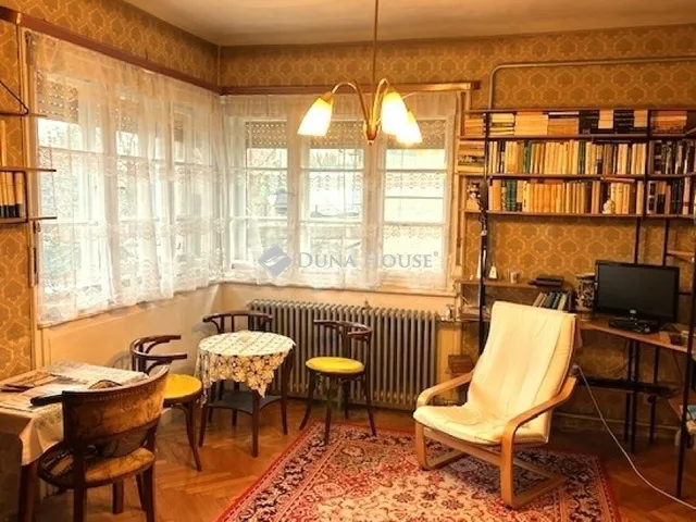 Eladó ház Budapest III. kerület, Csillaghegy 90 nm