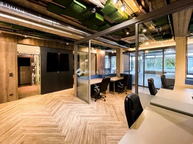 Eladó kereskedelmi és ipari ingatlan Budapest XIX. kerület, Kispest 233 nm