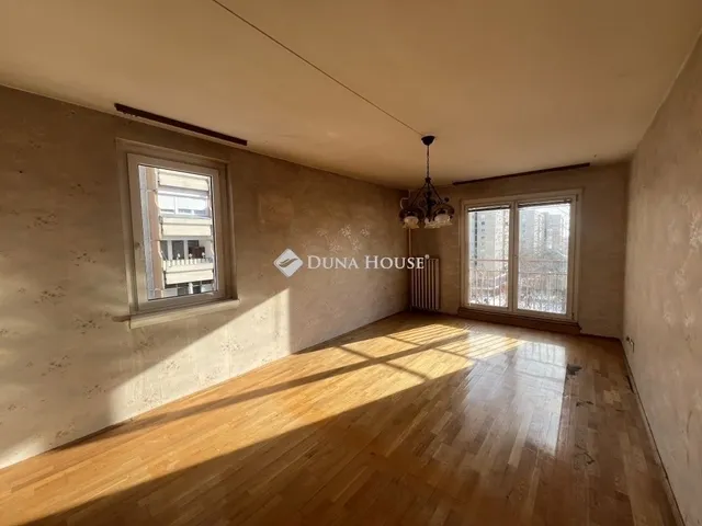 Eladó lakás Budapest III. kerület 57 nm