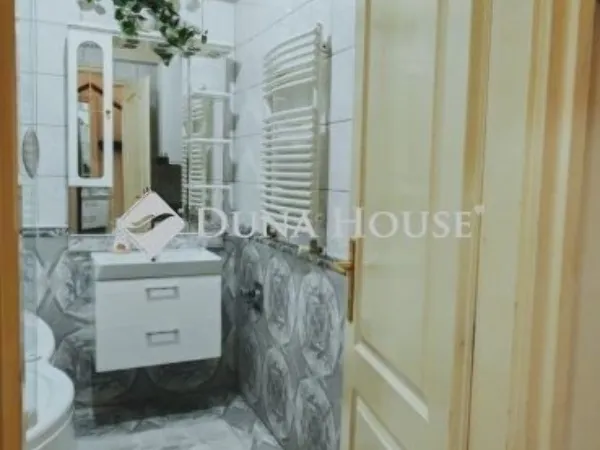 Eladó lakás Budapest VIII. kerület 95 nm