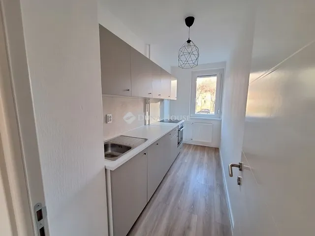 Eladó lakás Budapest III. kerület, Békásmegyer 81 nm