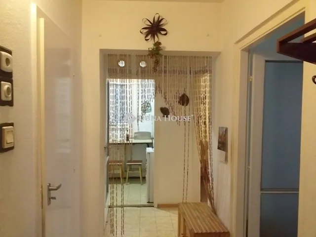 Eladó lakás Budapest III. kerület 49 nm