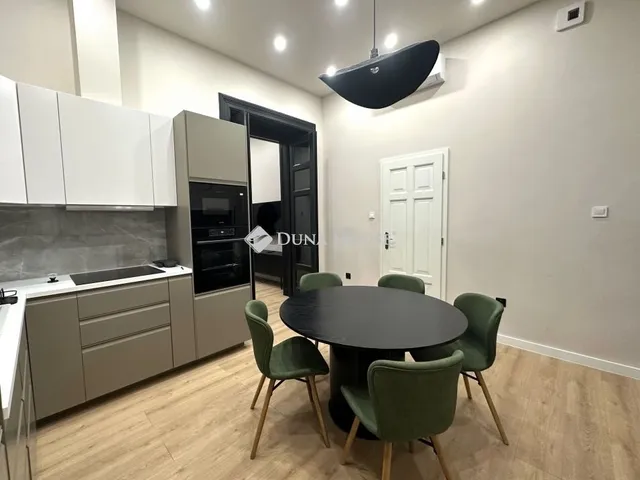 Kiadó lakás Budapest VI. kerület 62 nm