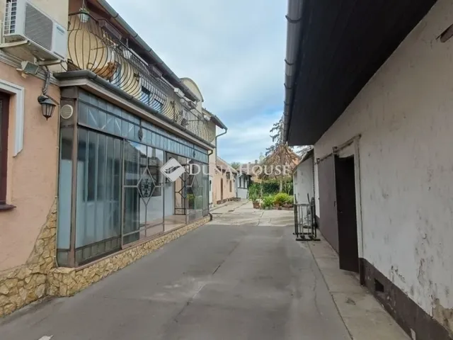 Eladó ház Budapest XV. kerület, Rákospalota 180 nm