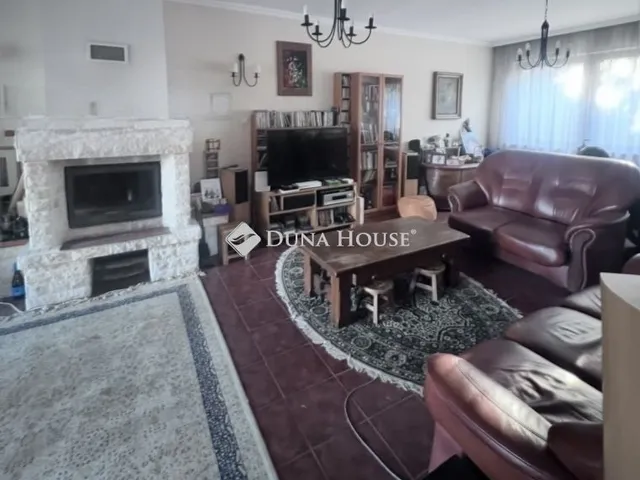 Eladó ház Sződliget 160 nm