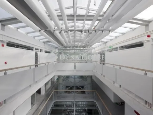 Eladó kereskedelmi és ipari ingatlan Komló 2515 nm