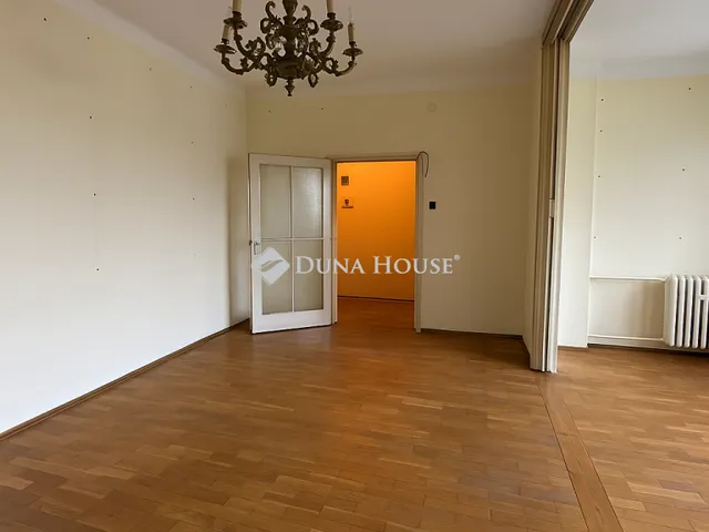 Eladó lakás Budapest II. kerület 76 nm