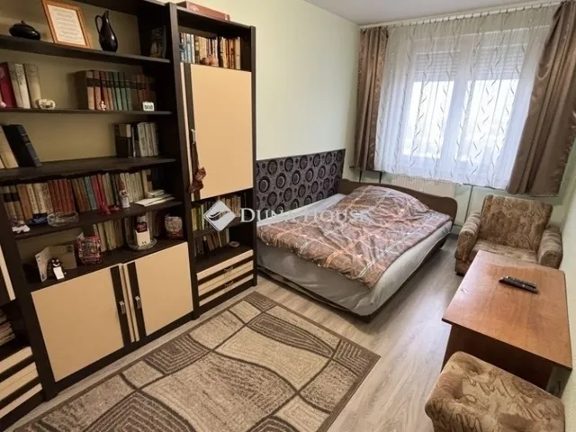 Eladó lakás Budapest XV. kerület 68 nm