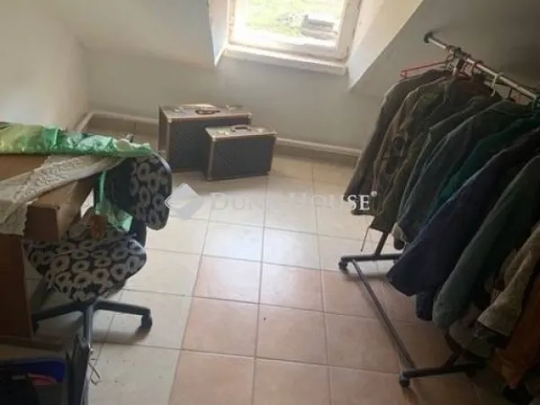 Eladó mezőgazdasági ingatlan Pély 150 nm