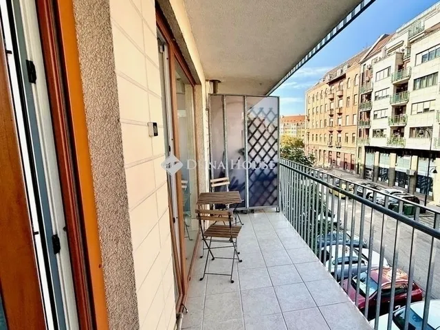 Eladó lakás Budapest III. kerület 39 nm