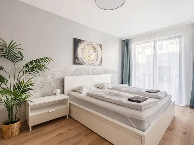 Kiadó lakás Budapest VI. kerület 61 nm