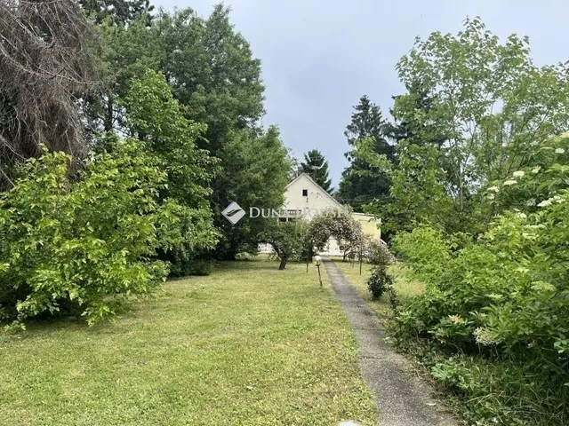 Eladó telek Budapest III. kerület 1134 nm