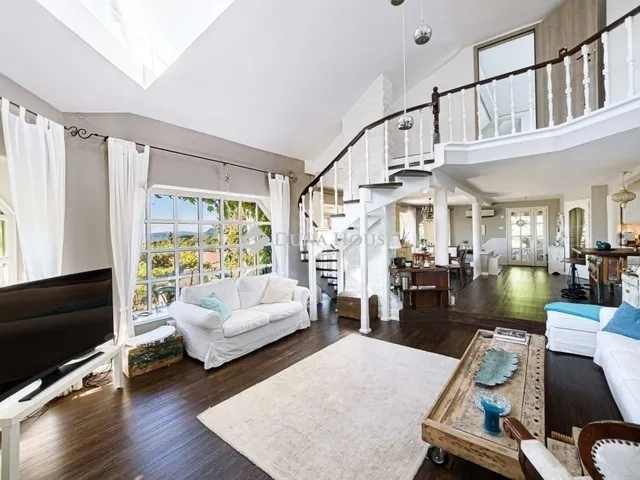 Eladó ház Szentendre 225 nm