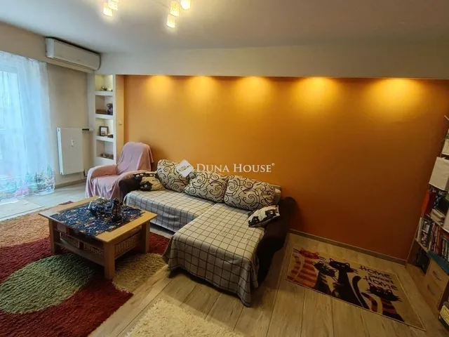 Eladó lakás Budapest III. kerület 74 nm