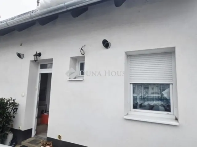 Eladó ház Vác 90 nm