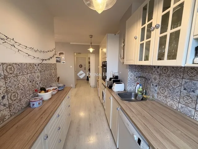 Eladó lakás Budapest III. kerület 73 nm