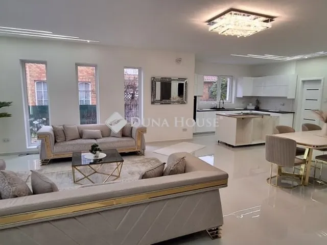 Eladó ház Budakalász 171 nm