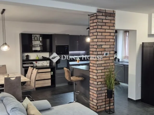 Eladó ház Budapest III. kerület 118 nm