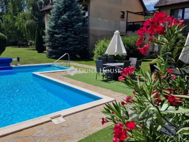 Eladó lakás Nagymaros 129 nm