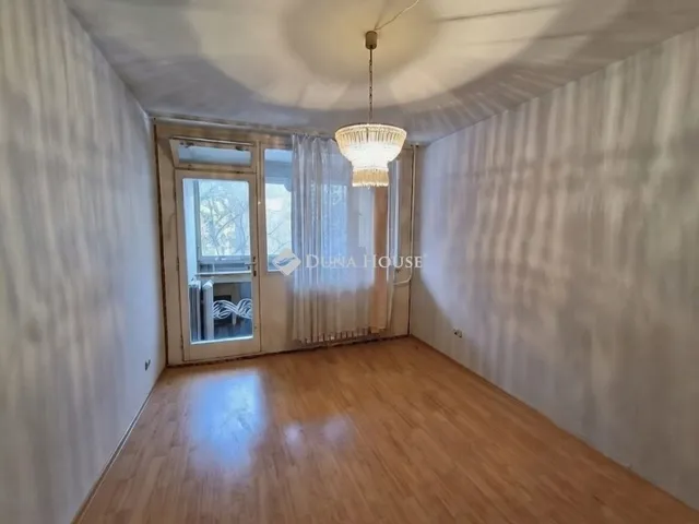 Eladó lakás Budapest III. kerület 66 nm