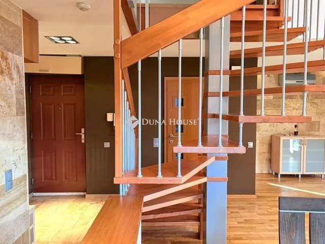 Eladó lakás Budapest III. kerület 70 nm