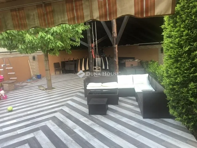 Eladó ház Dunakeszi 155 nm