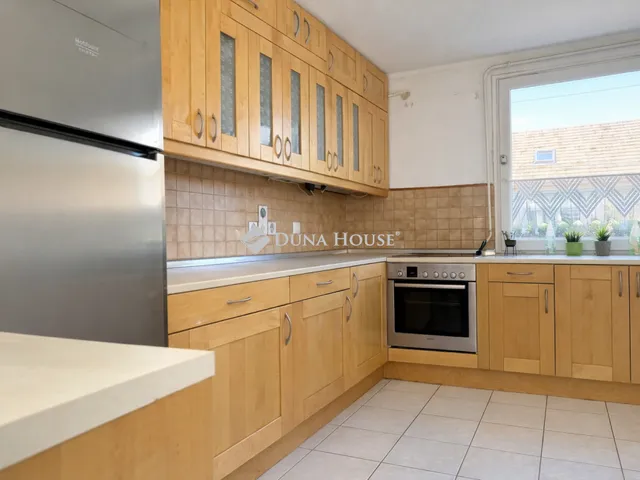 Eladó ház Pomáz 140 nm