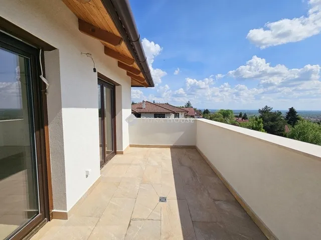 Eladó ház Szentendre 300 nm