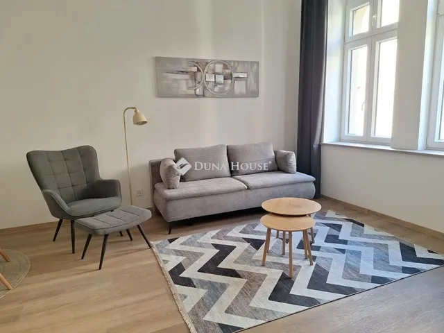 Kiadó lakás Budapest VII. kerület 84 nm