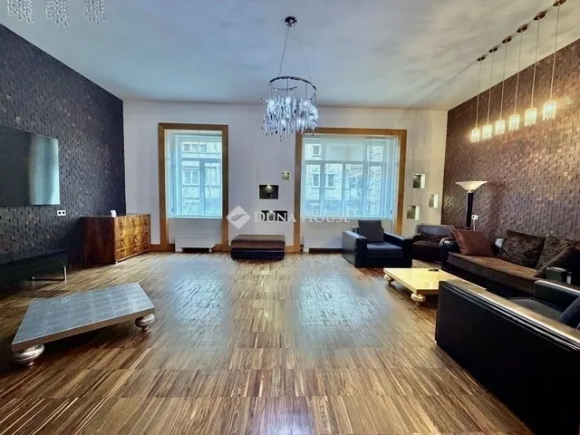 Eladó lakás Budapest II. kerület, Rézmál 100 nm