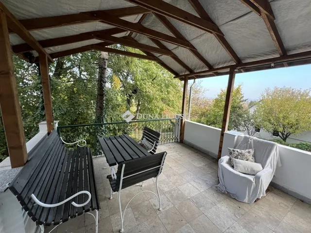 Eladó ház Pomáz 114 nm