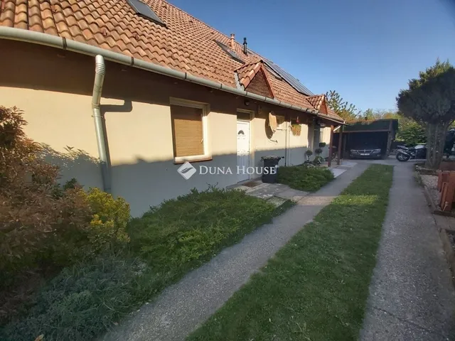 Eladó ház Isaszeg 80 nm
