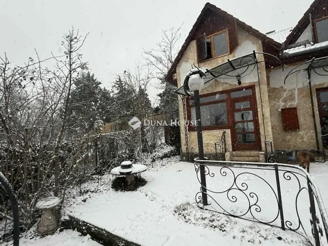 Eladó ház Leányfalu 97 nm
