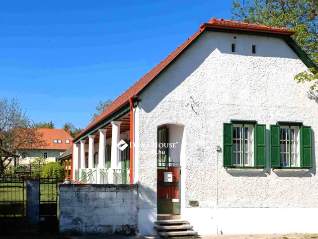Eladó ház Etyek 394 nm