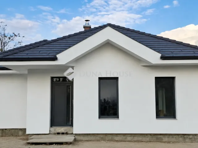 Eladó ház Göd, Nevelek 96 nm