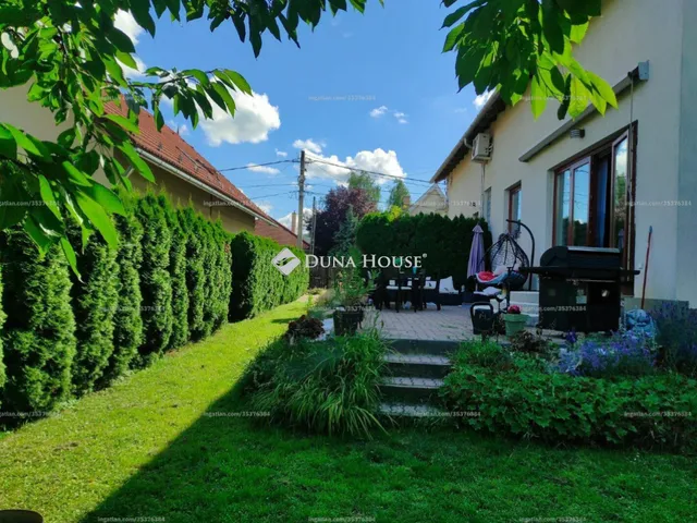 Eladó ház Pomáz 330 nm