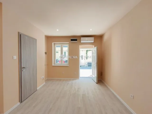 Eladó lakás Budapest III. kerület 21 nm