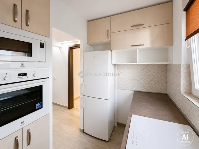 Eladó lakás Budapest III. kerület 66 nm