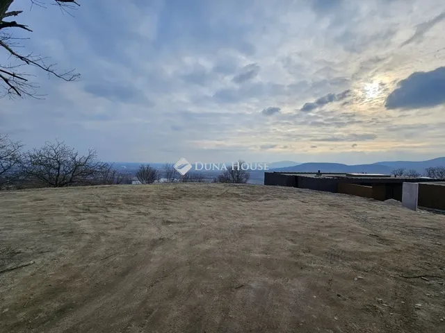 Eladó telek Szentendre 2101 nm